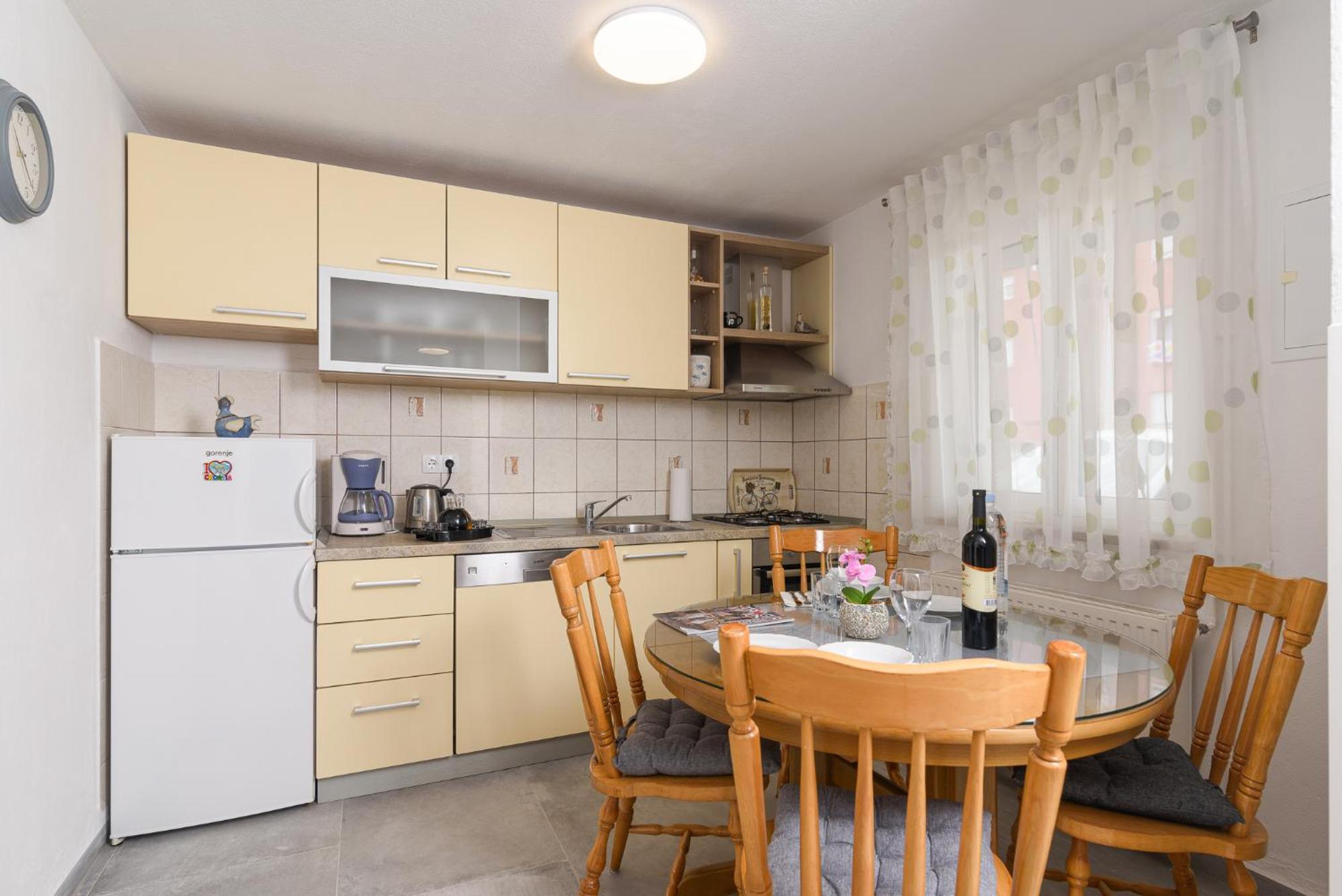 Apartman Karic Trogir Buitenkant foto