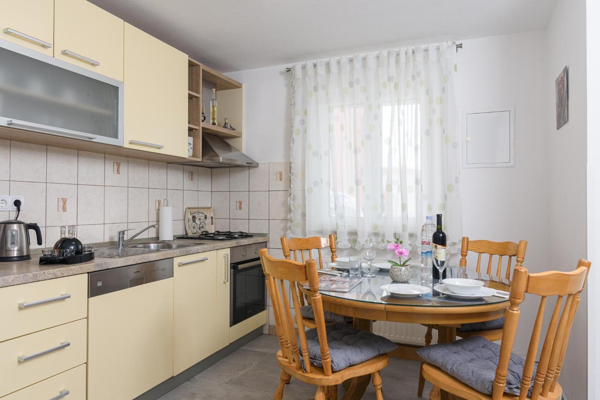 Apartman Karic Trogir Buitenkant foto